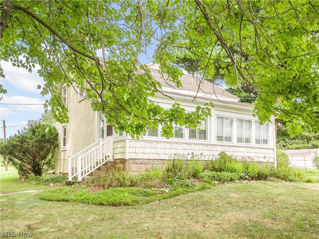 3295 Reimer Road Barberton, OH 44203 - Photo 1 of 32
