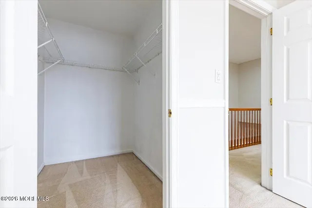 $725,000 | 10 Hemingway Lane, Columbus, NJ 08022