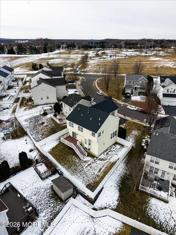 $725,000 | 10 Hemingway Lane, Columbus, NJ 08022