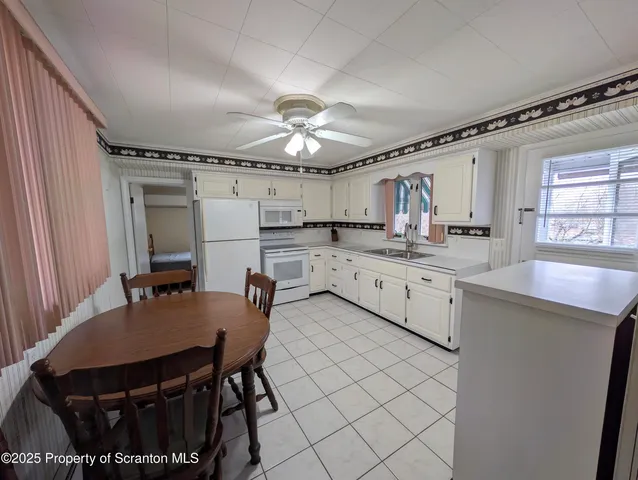 $1,550 | 810 Gino Merli Drive, Peckville, PA 18452