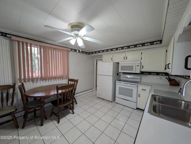 $1,550 | 810 Gino Merli Drive, Peckville, PA 18452