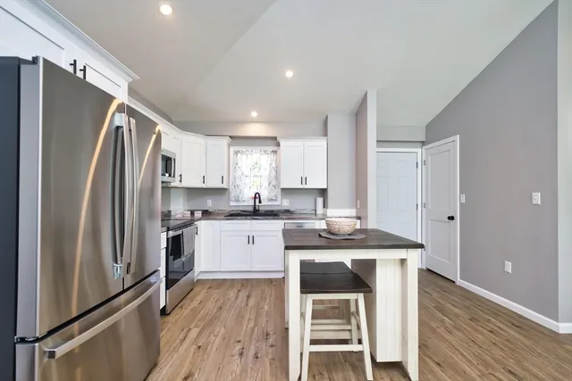 $389,900 | 340 Vale Street, Fall River, MA 02724