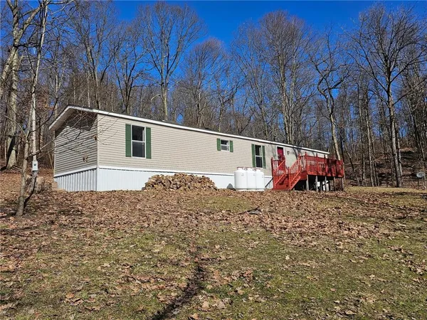 $125,000 | 262 Rearick Road, Shelocta, PA 15774