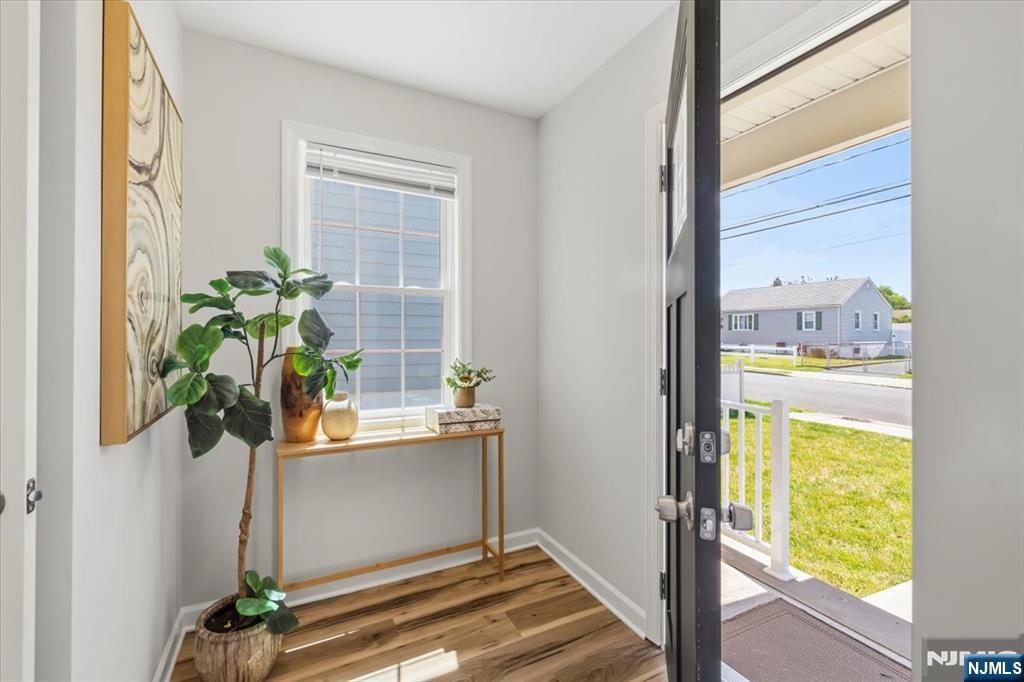 77 B Chestnut Street Lodi, NJ 07644 - Photo 5 of 50