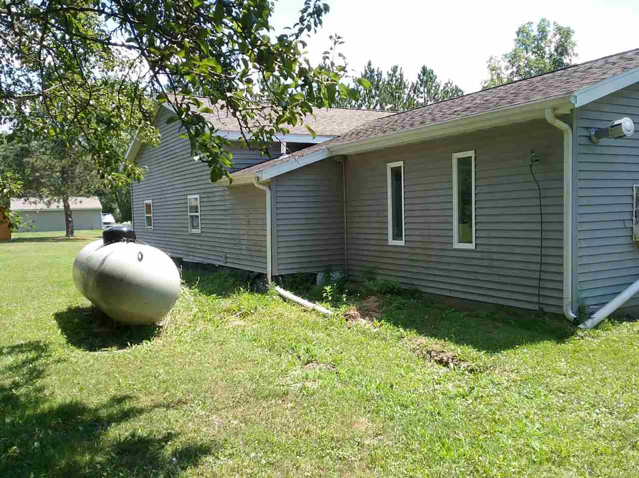 8945 East Remus Road Mount Pleasant, MI 48858 - Photo 32 of 37 1873933-31.JPG