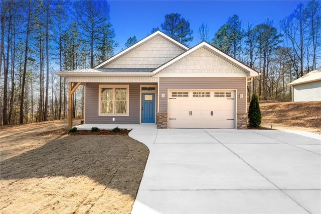 $289,900 | 526 South Bibb Street, Westminster, SC 29693