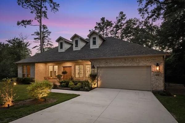 $890,000 | 25003 West Tara Plantation Drive, Tomball, TX 77375