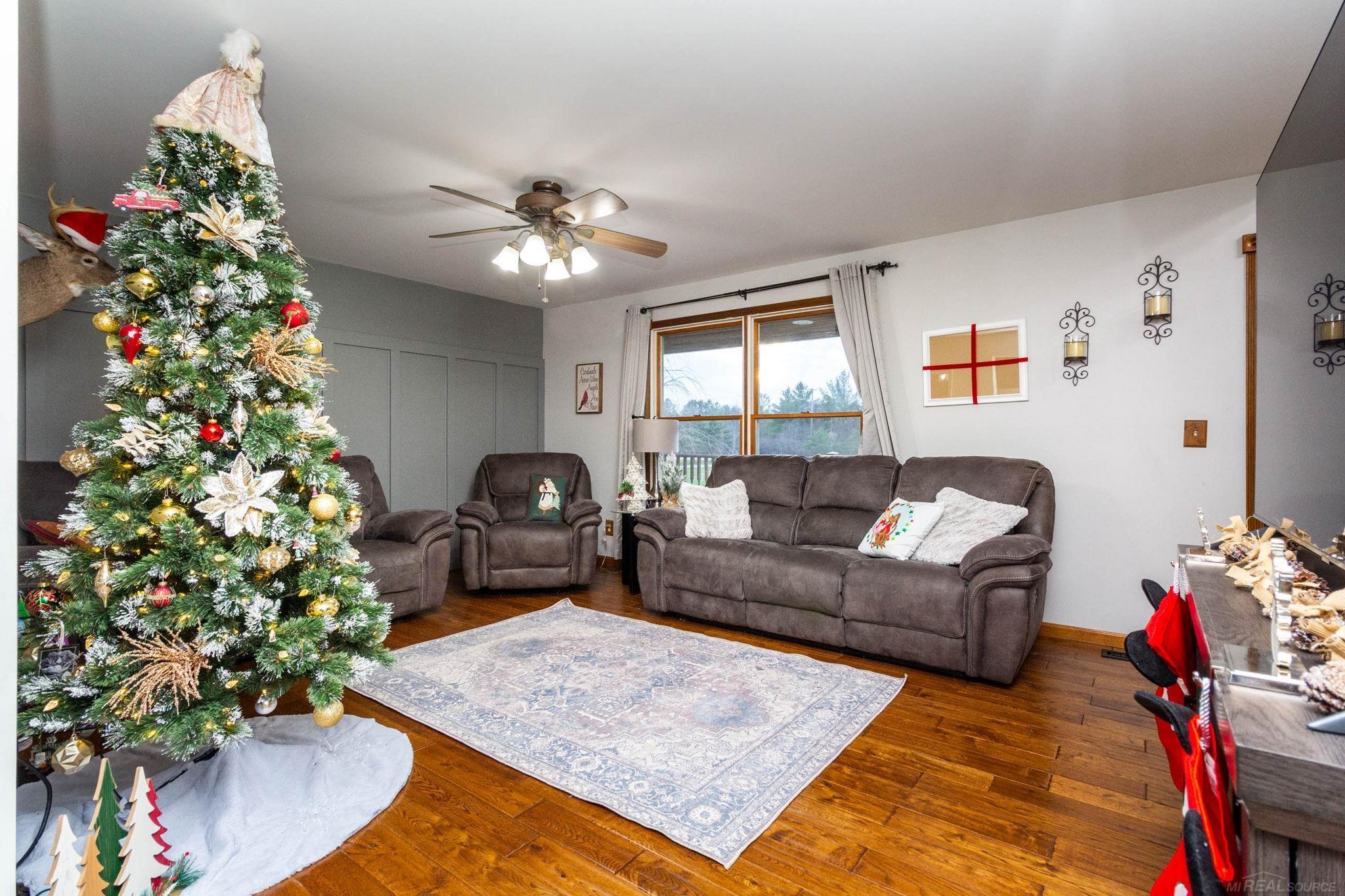 575 Stoddard Road Columbus, MI 48063 - Photo 8 of 49 50195859-3a0d92c9-51a3-4b26-8e13-9410f9065e10.JPG