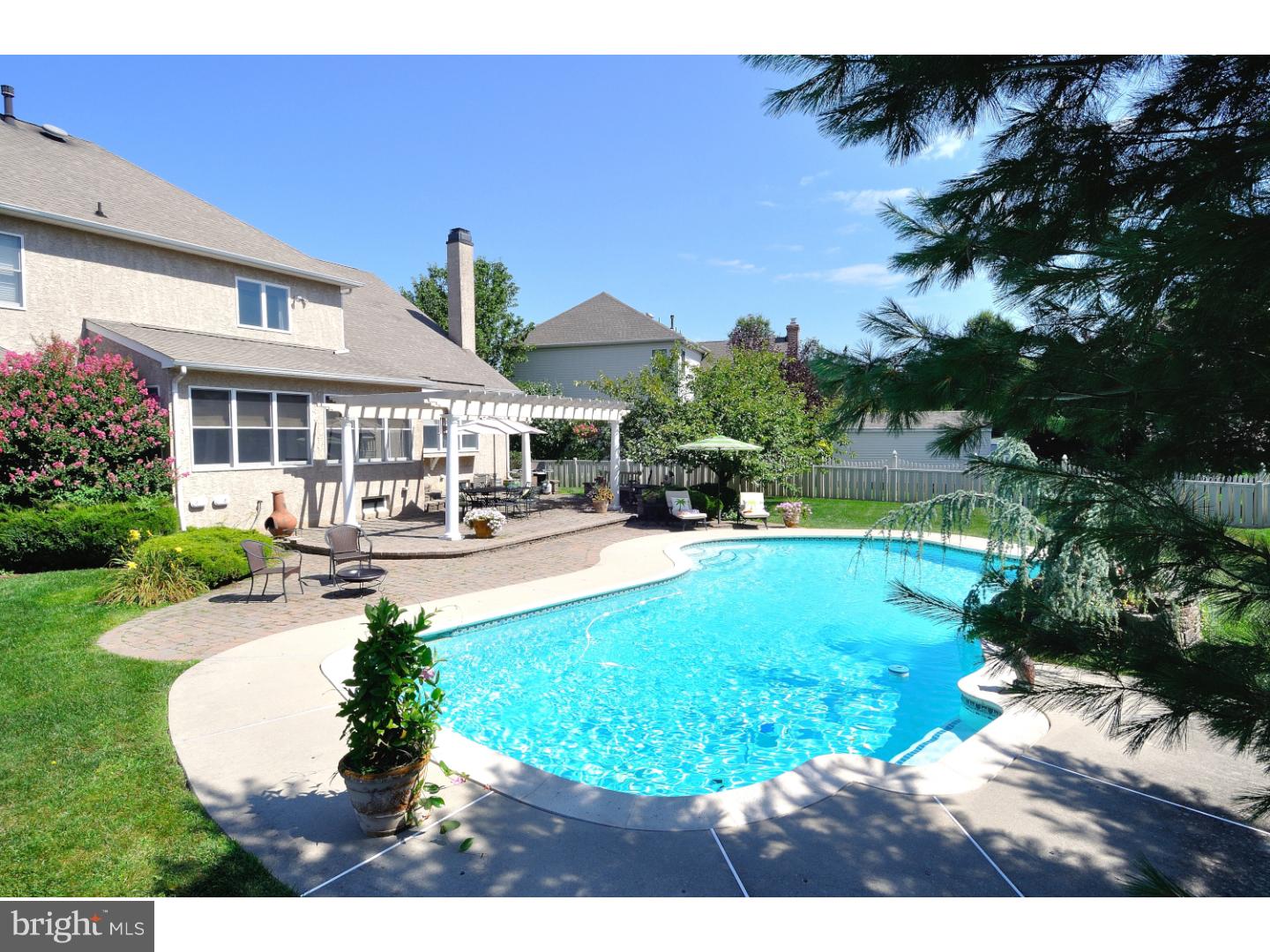 14 Dogwood Road Moorestown, NJ 08057 - Photo 24 of 25 Pool