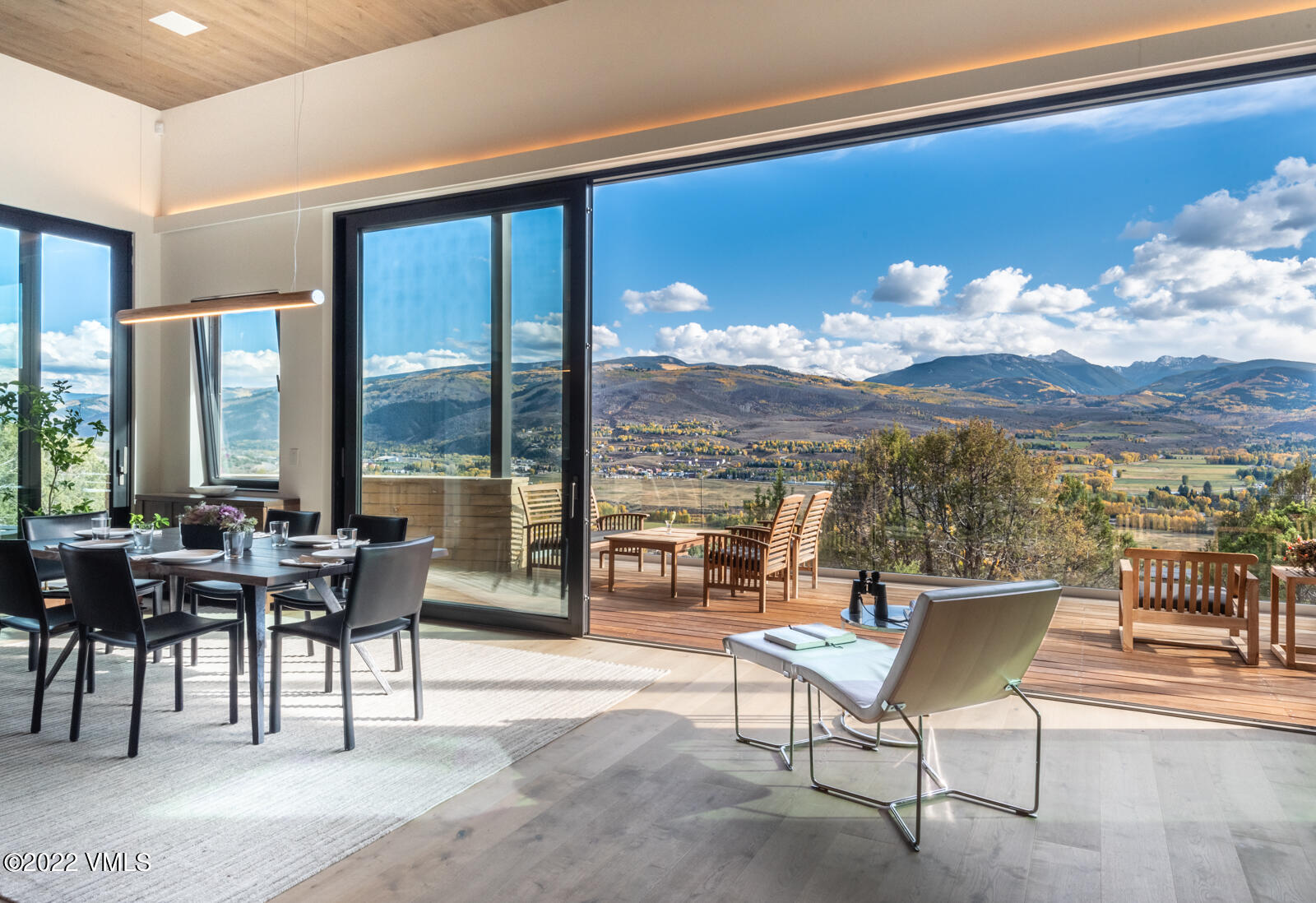 94 Juniper Lane Edwards, CO 81632 - Photo 14 of 31 a living room with furniture and a large window