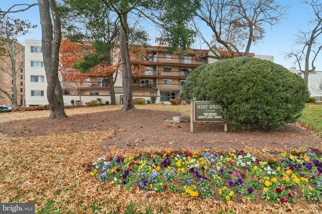 $2,450 | 10300 Westlake Drive, Unit S304, Bethesda, MD 20817