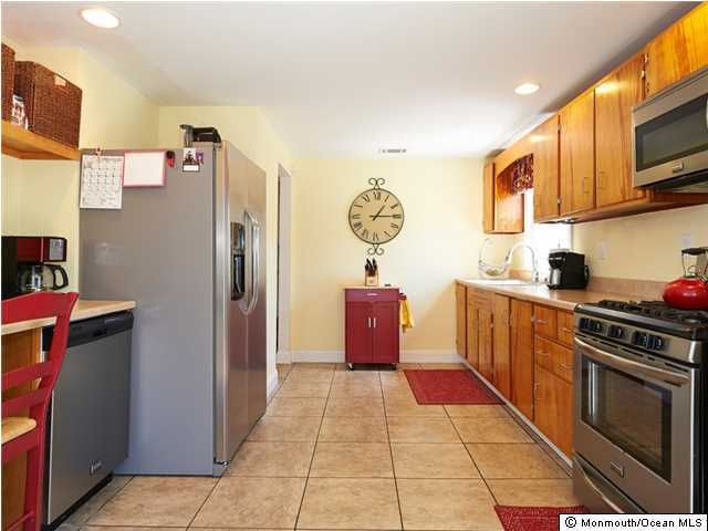 321 Florence Road Middletown, NJ 07748 - Photo 6 of 16 Additional Photo