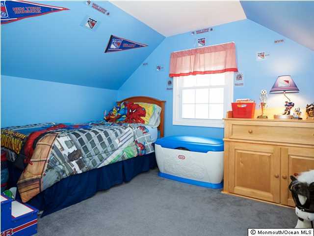 321 Florence Road Middletown, NJ 07748 - Photo 9 of 16 Additional Photo