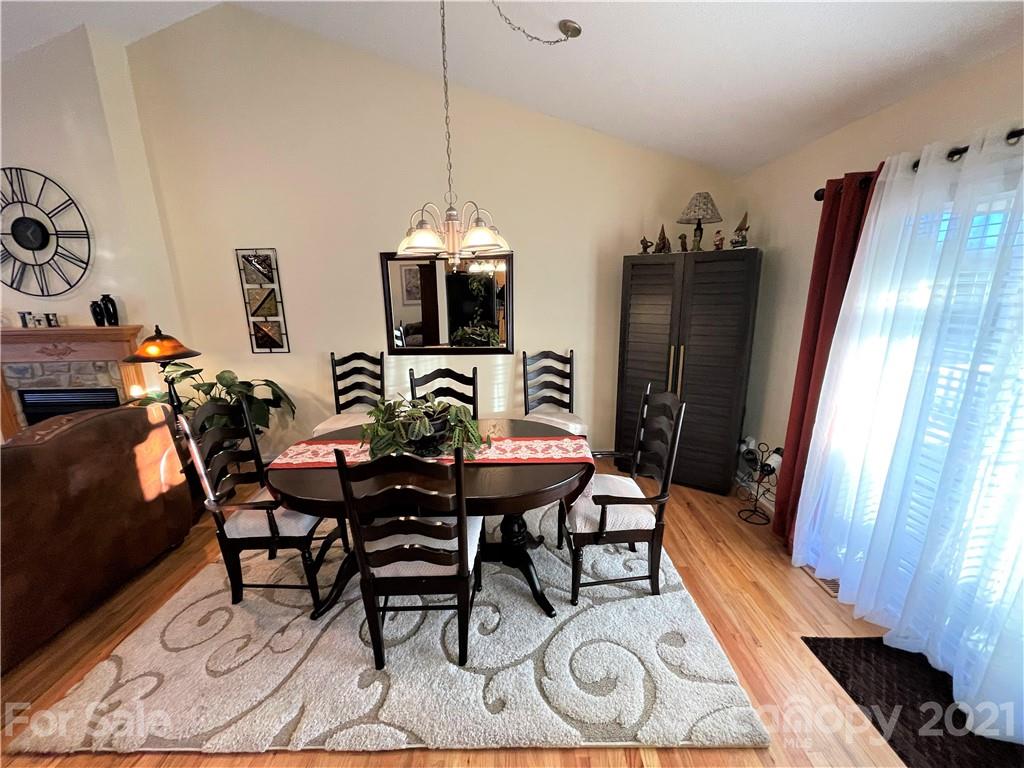 2132 Olde Farm Road Southeast Hudson, NC 28638 - Photo 11 of 23 Gallery Image 11