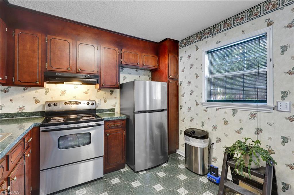 1002 3rd Street Spencer, NC 28159 - Photo 7 of 22