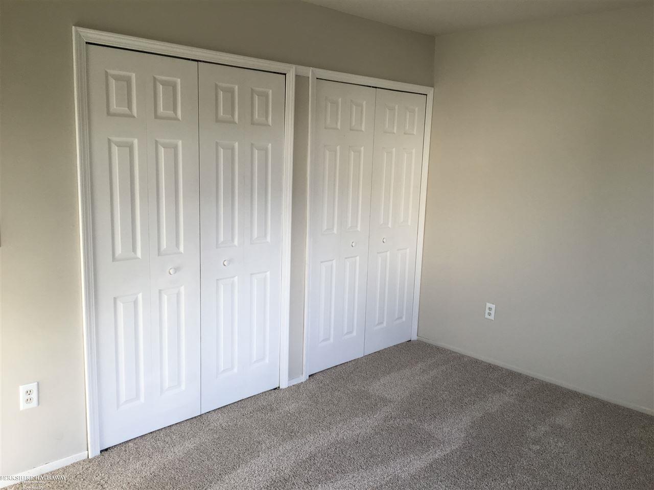 2856 Roundtree Drive Troy, MI 48083 - Photo 21 of 29