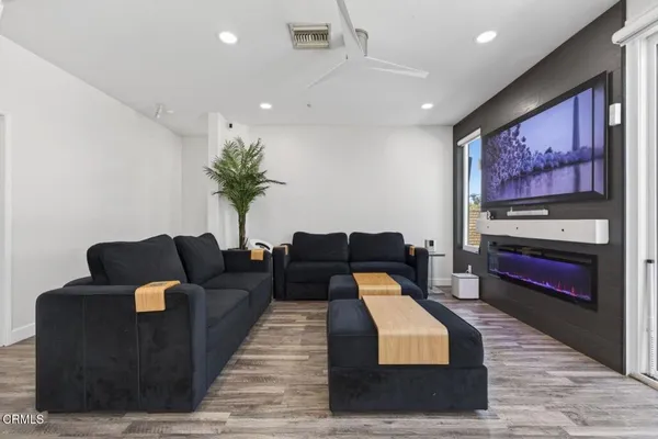 $1,200,000 | 1611 Kapalua Drive, Oxnard, CA 93036