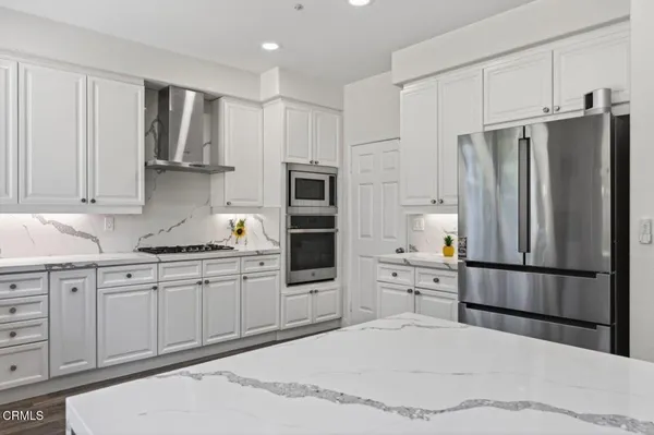 $1,200,000 | 1611 Kapalua Drive, Oxnard, CA 93036