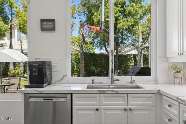 $1,200,000 | 1611 Kapalua Drive, Oxnard, CA 93036
