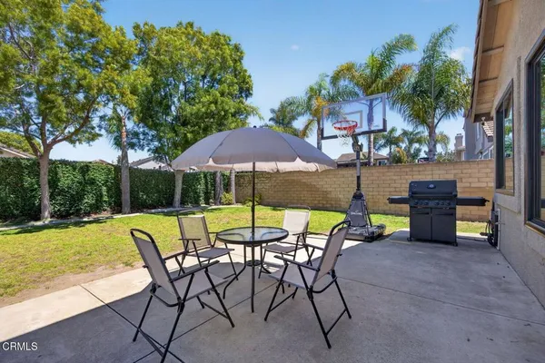 $1,200,000 | 1611 Kapalua Drive, Oxnard, CA 93036