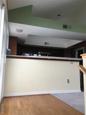 $390,000 | 1848 Ridgeview Cir Drive, Ballwin, MO 63021