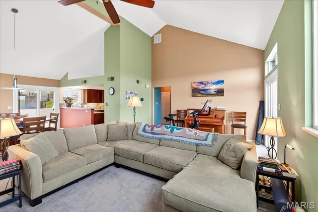 $390,000 | 1848 Ridgeview Cir Drive, Ballwin, MO 63021