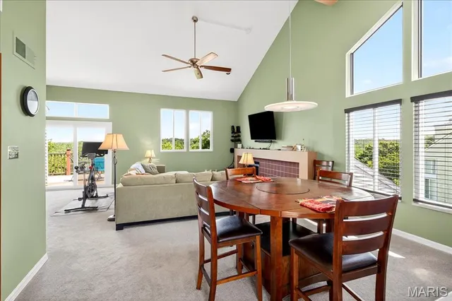 $390,000 | 1848 Ridgeview Cir Drive, Ballwin, MO 63021