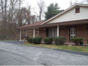 435 Ridgefields Road Kingsport, TN 37660 - Photo 1 of 24 Photo 1