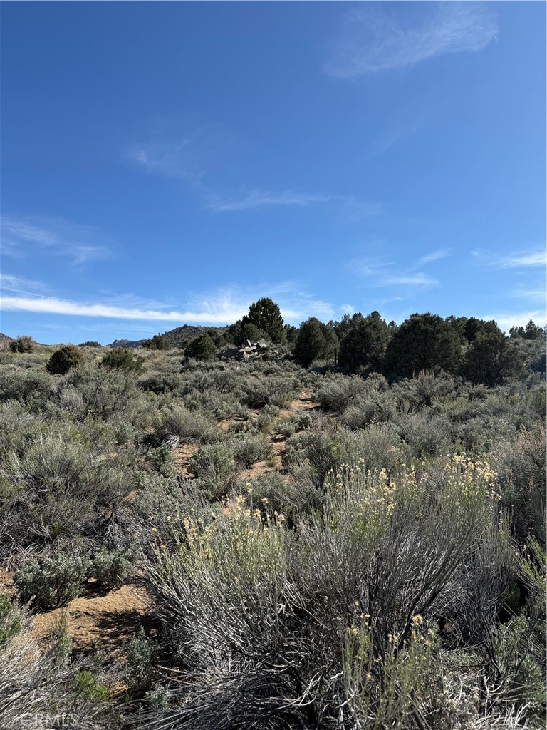 0 310-240-001 Kennedy Meadows Road Inyokern, CA 93527 - Photo 14 of 20 a view of a sky