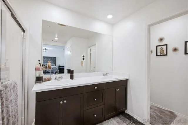 $615,000 | 32046 Prairie Crossing Drive, Winchester, CA 92596