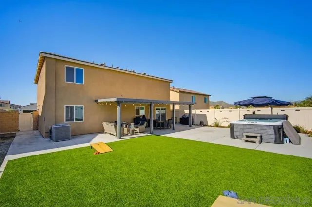 $615,000 | 32046 Prairie Crossing Drive, Winchester, CA 92596