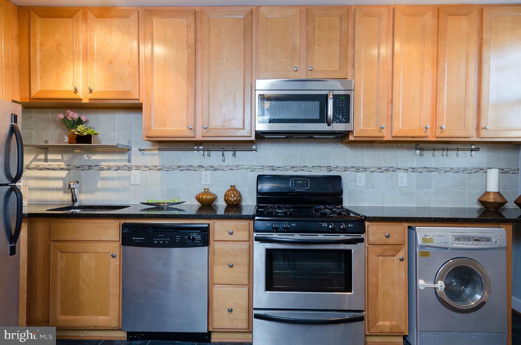 1815 A Street Southeast, Unit 101 Washington, DC 20003 - Photo 5 of 19 Kitchen