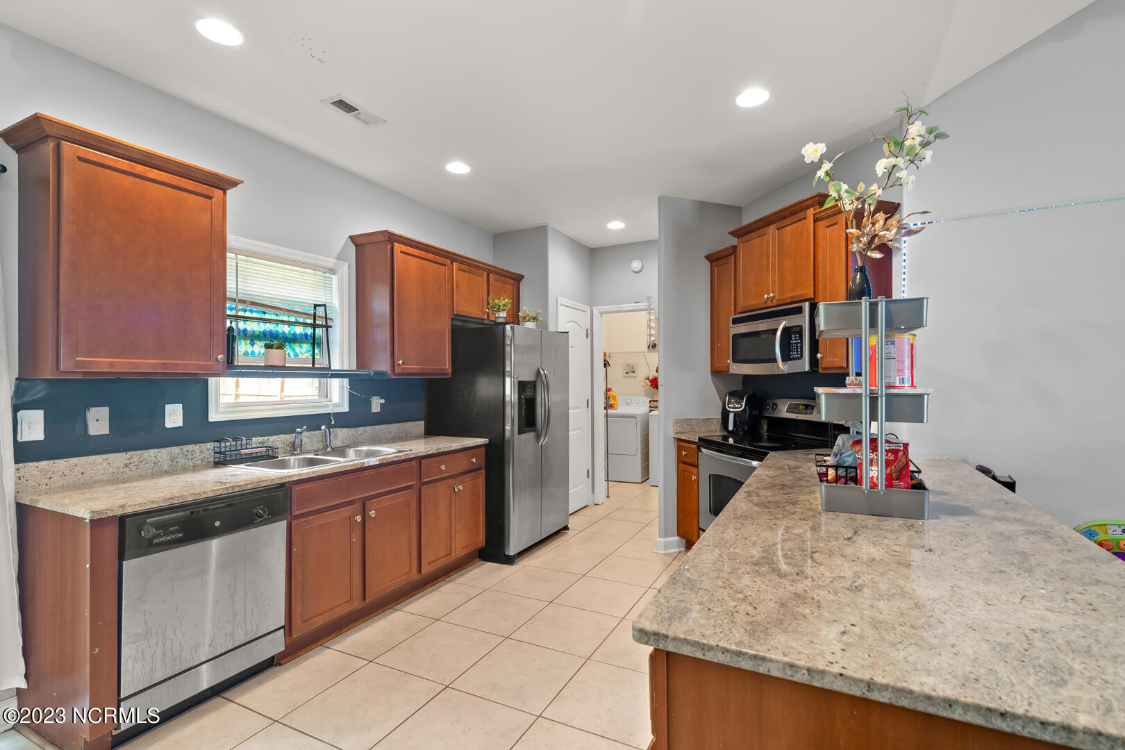 102 Ridge View Drive Jacksonville, NC 28540 - Photo 13 of 31 13
