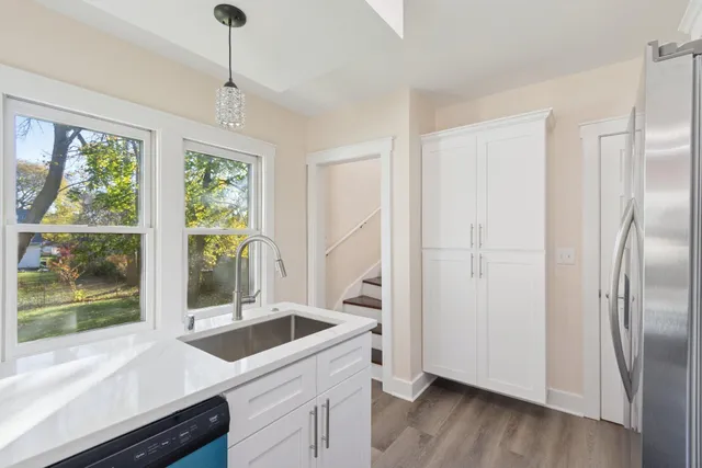 $344,900 | 10121 West Bungalow Parkway, West Allis, WI 53214