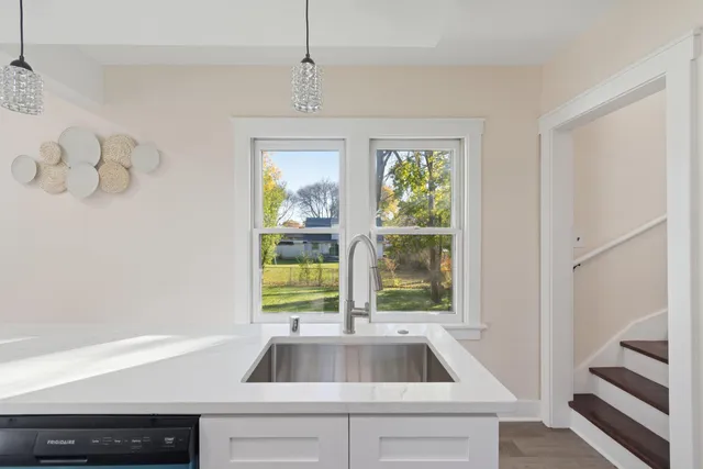 $344,900 | 10121 West Bungalow Parkway, West Allis, WI 53214