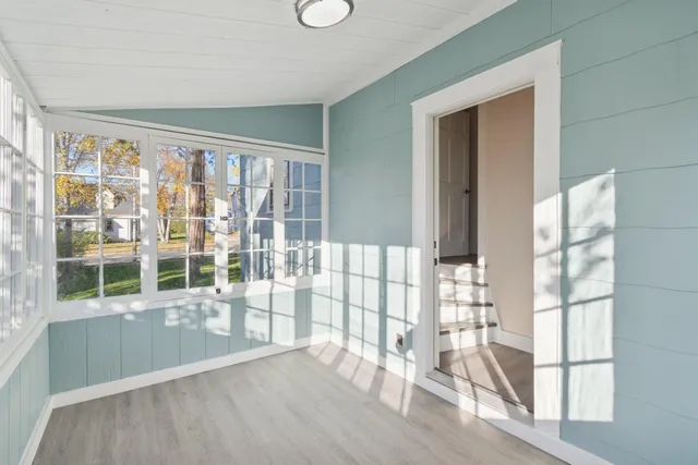 $344,900 | 10121 West Bungalow Parkway, West Allis, WI 53214