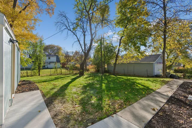 $344,900 | 10121 West Bungalow Parkway, West Allis, WI 53214
