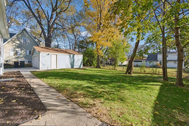 $344,900 | 10121 West Bungalow Parkway, West Allis, WI 53214