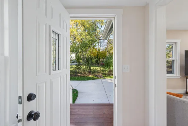 $344,900 | 10121 West Bungalow Parkway, West Allis, WI 53214