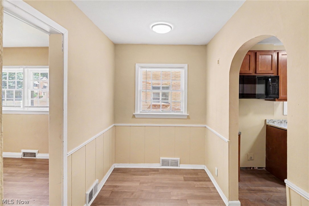 3652 Douglas Road Toledo, OH 43613 - Photo 6 of 12