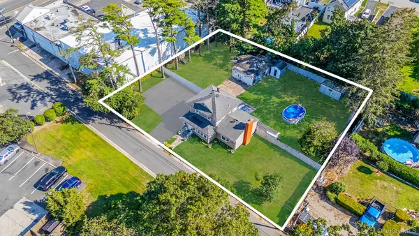 $650,000 | 74 Taber Street, Patchogue, NY 11772