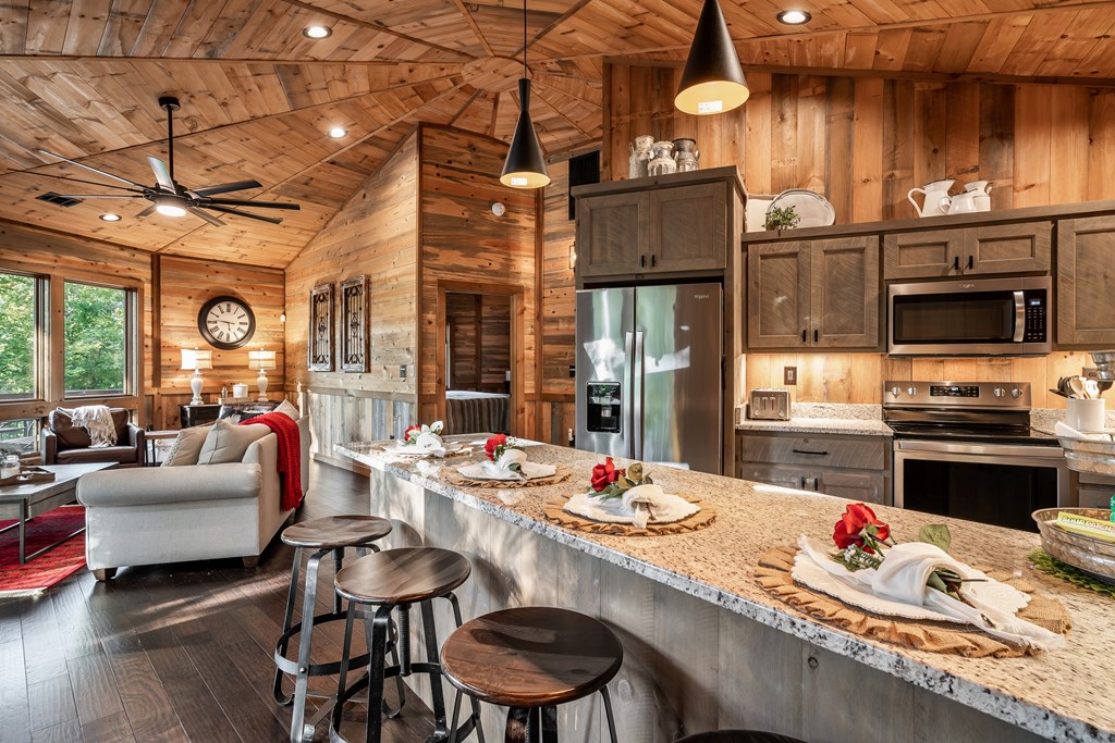 48 Green Ridge Road Blue Ridge, GA 30513 - Photo 17 of 57