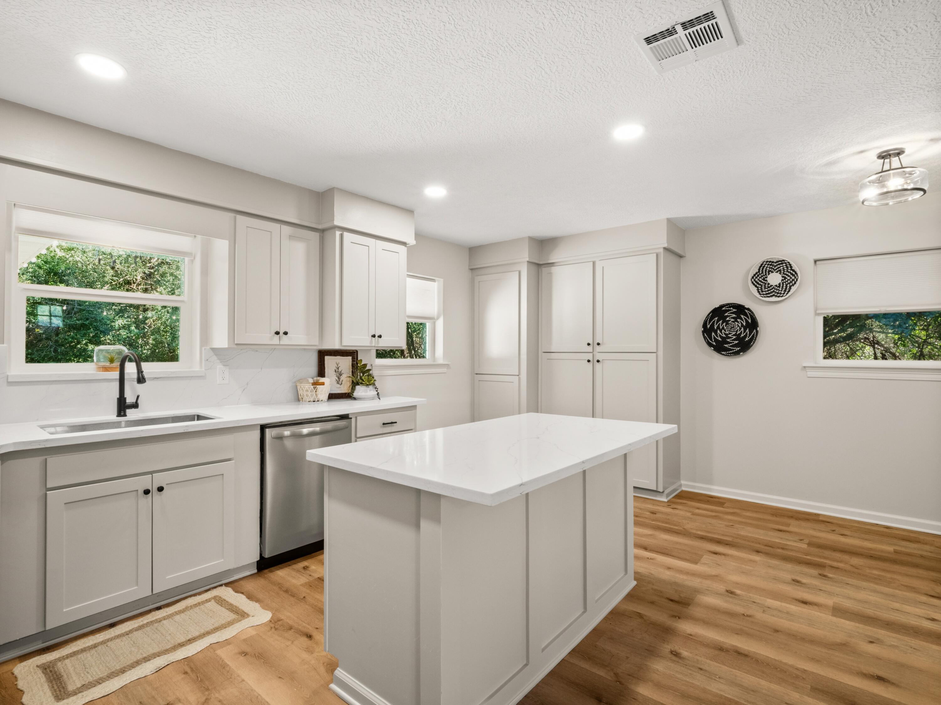 10070 Lewis Road Deridder, LA 70634 - Photo 8 of 24 Gallery Image 8