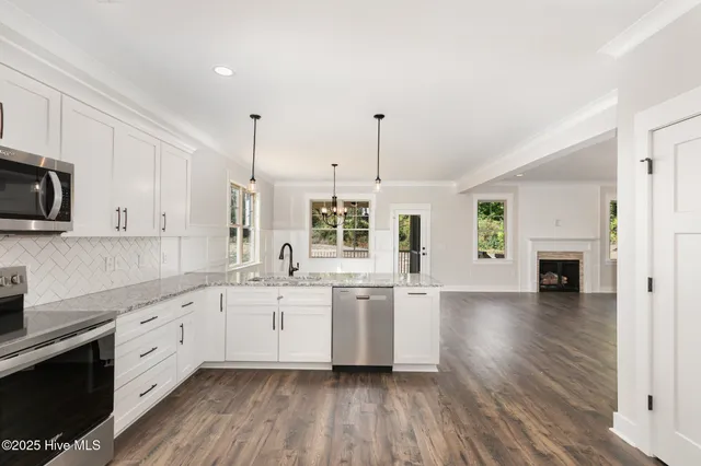 $364,900 | 145 Tee Drive, Selma, NC 27576