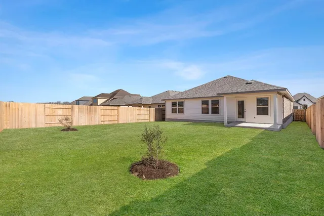 $2,395 | 145 Hackberry Lane, Bastrop, TX 78602