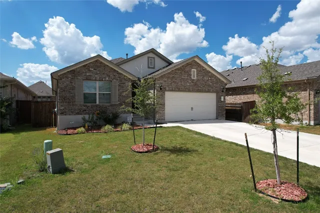 $2,395 | 145 Hackberry Lane, Bastrop, TX 78602