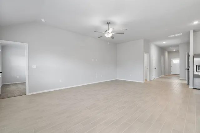 $2,395 | 145 Hackberry Lane, Bastrop, TX 78602