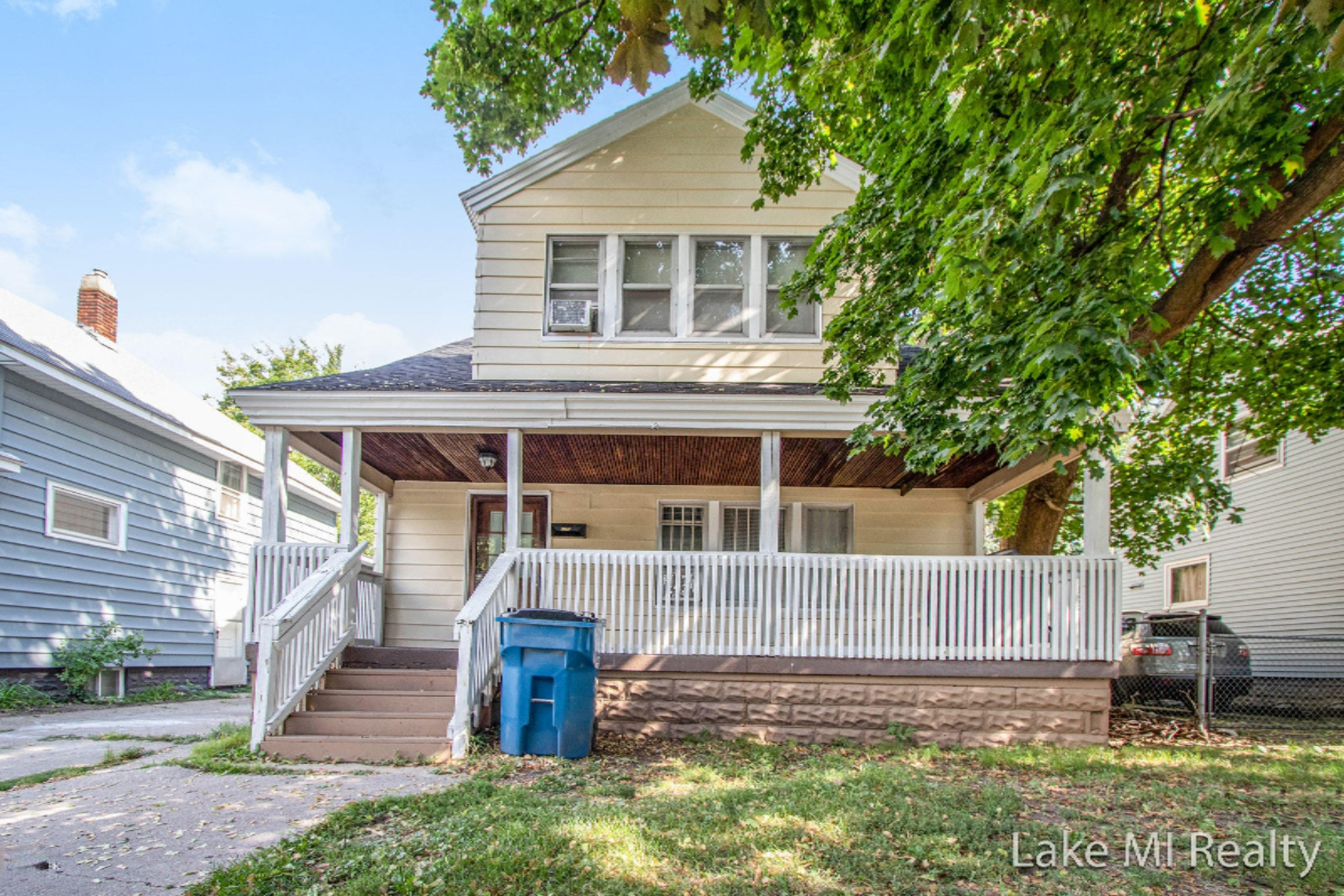 1323 Rathbone Street Southwest Wyoming, MI 49509 - Photo 1 of 20 IMG_3032
