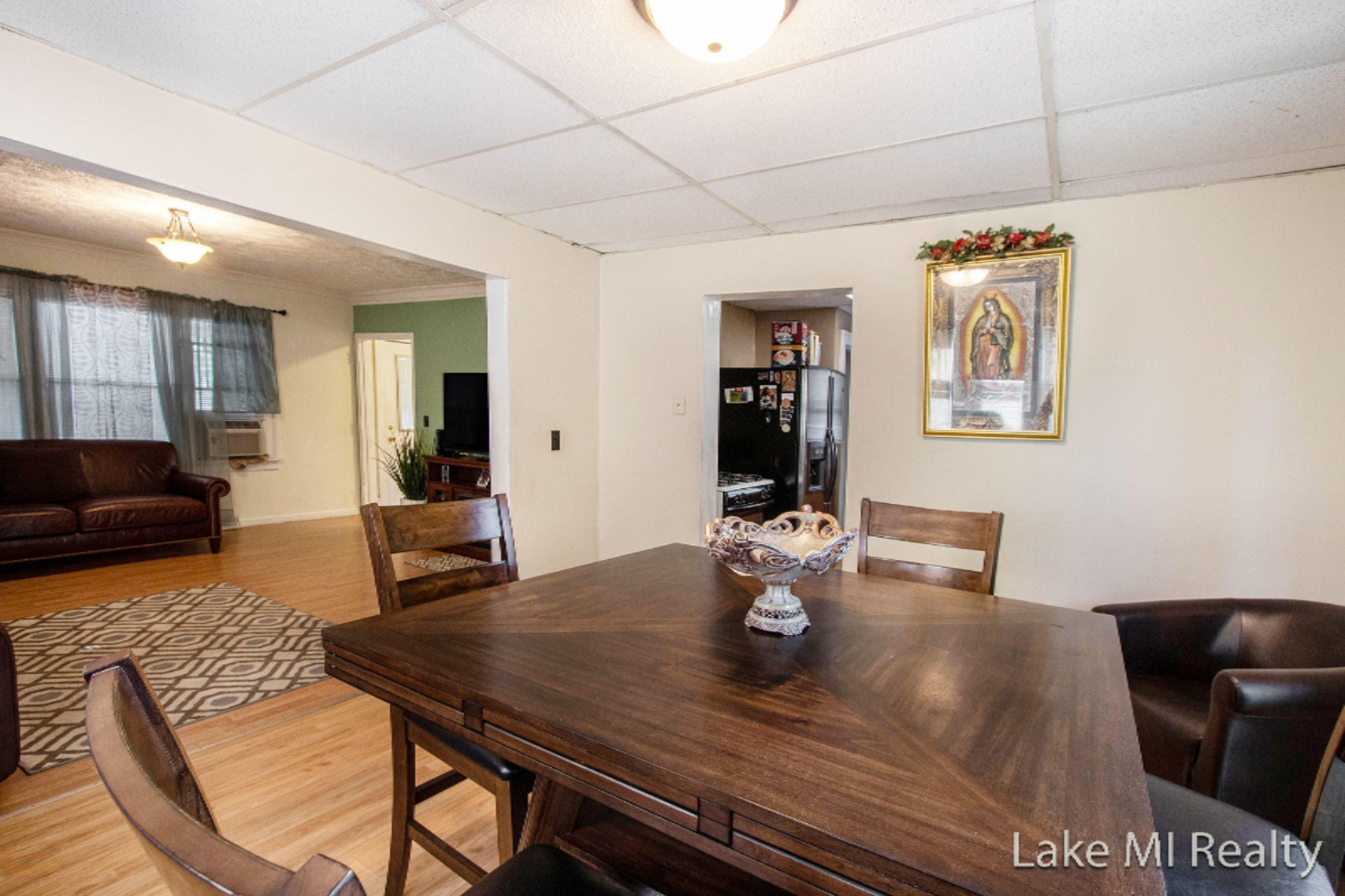 1323 Rathbone Street Southwest Wyoming, MI 49509 - Photo 6 of 20 IMG_3003