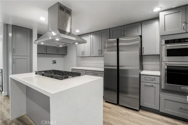 $799,950 | 227 East Burbank Boulevard, Unit C, Burbank, CA 91502